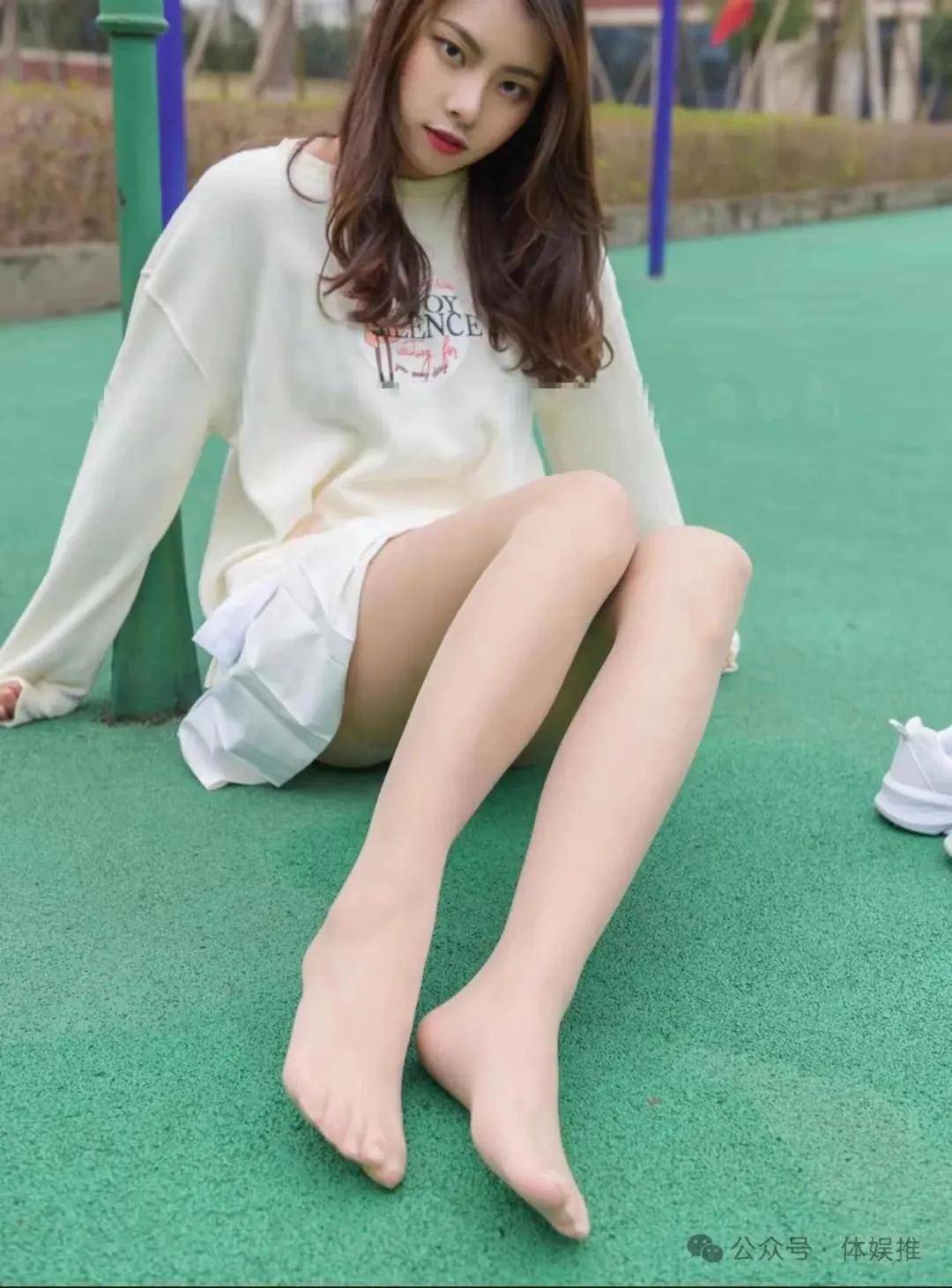 啄木鸟爸爸的秘书 啄木我可以帮你更深入地解读海报