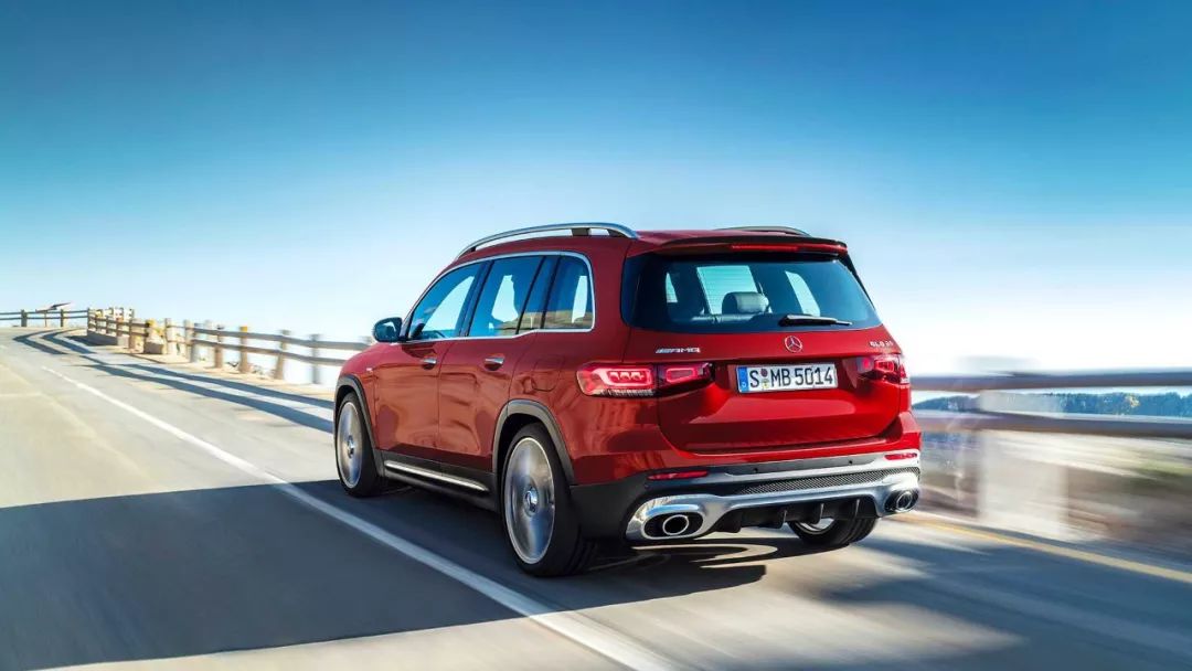 我的镜头在线观看 头线导演或主演信息