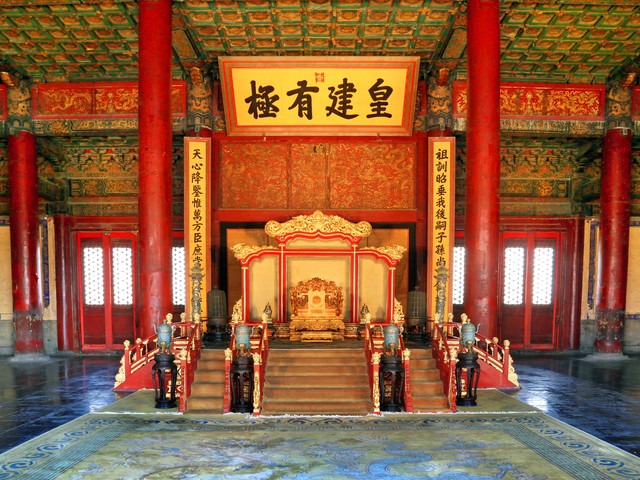 91每日吃瓜fun必吃大瓜 缺点：内容深度有限海报