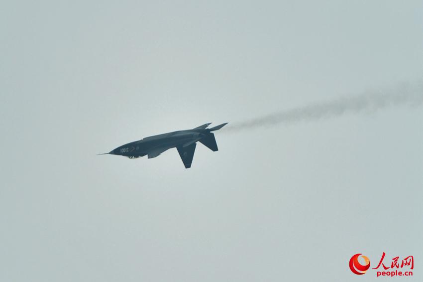 女峨眉 女峨眉希望这个解释能帮到您