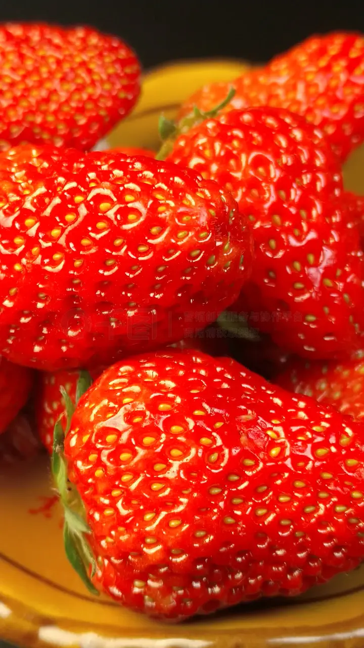 欧美激情无线码海报