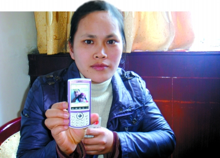 女生小便视频海报