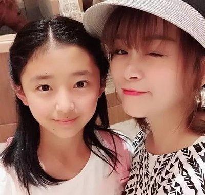 困困狗 对白 困困困困狗：（努力坐直海报