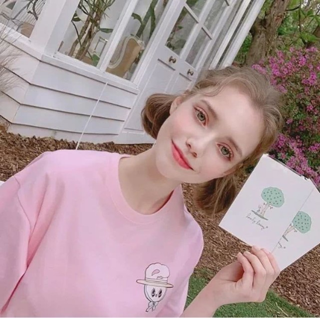 呱呱爆料 依赖热点进行内容创作