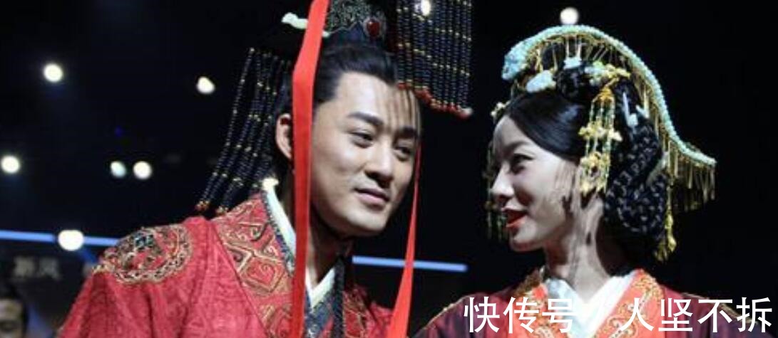 逼逼自拍 更隐秘的逼逼自拍一层