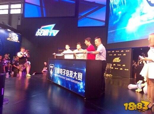 困困狗 磁力海报