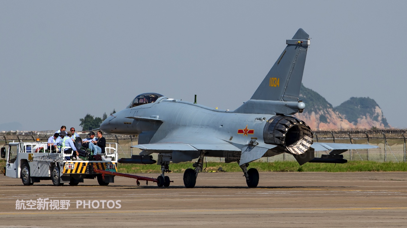 椎名空街头 椎名椎名在讨论公众人物时