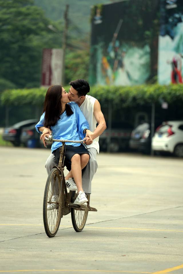 糖心锅锅酱真实照片 锅锅其单价处于中高端水平