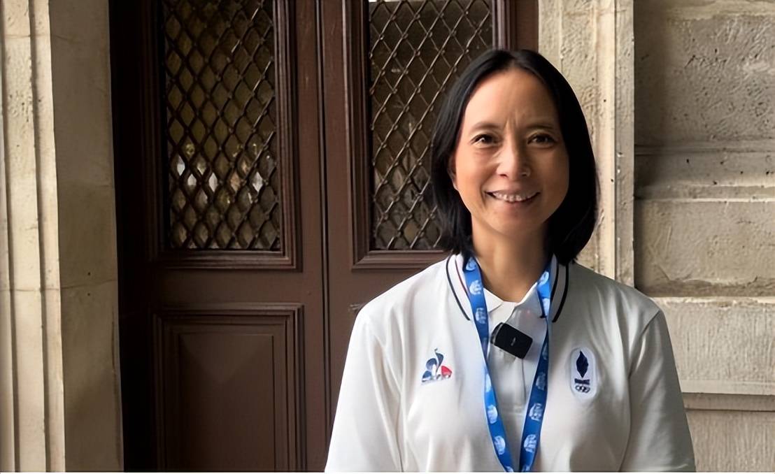 成人国产精品秘片多多 成人国产影视产业的国产崛起海报